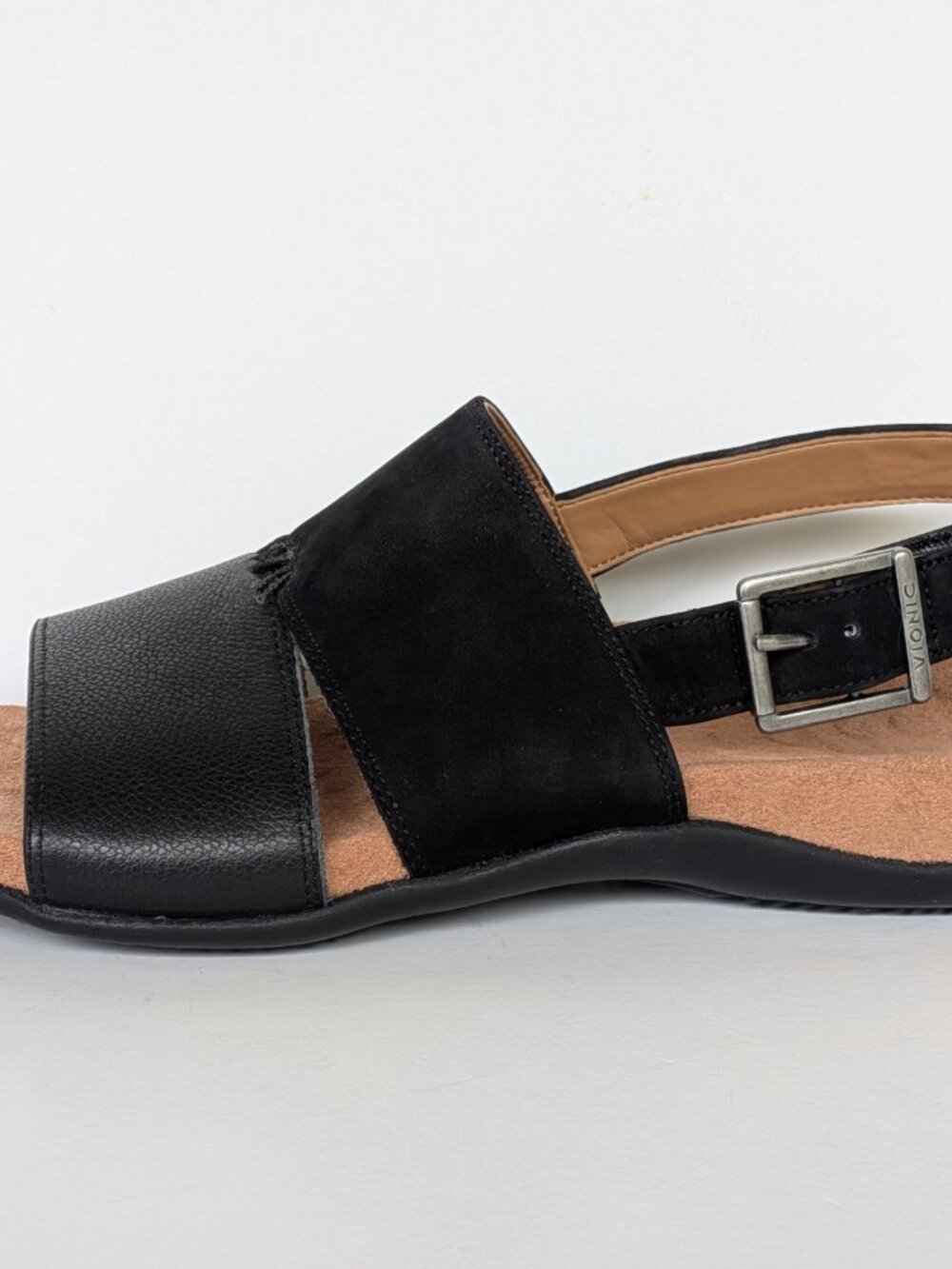 Vionic Womens Black Leather Morro Wide Sandals Ladies Size 8.5 W